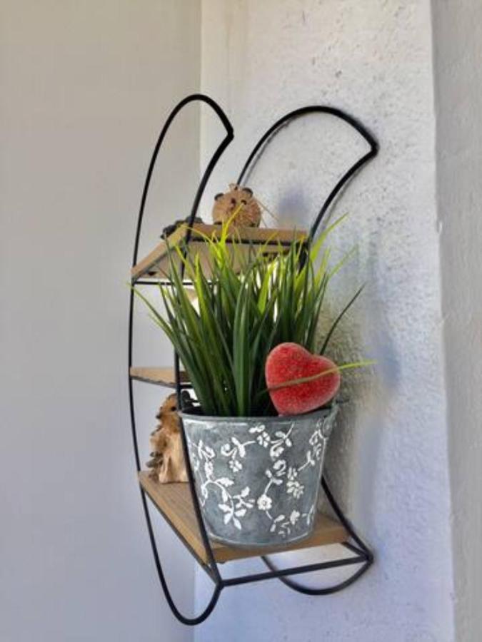 Cosy & Chic Studio Close By Victoria Square Bukarest Exterior foto