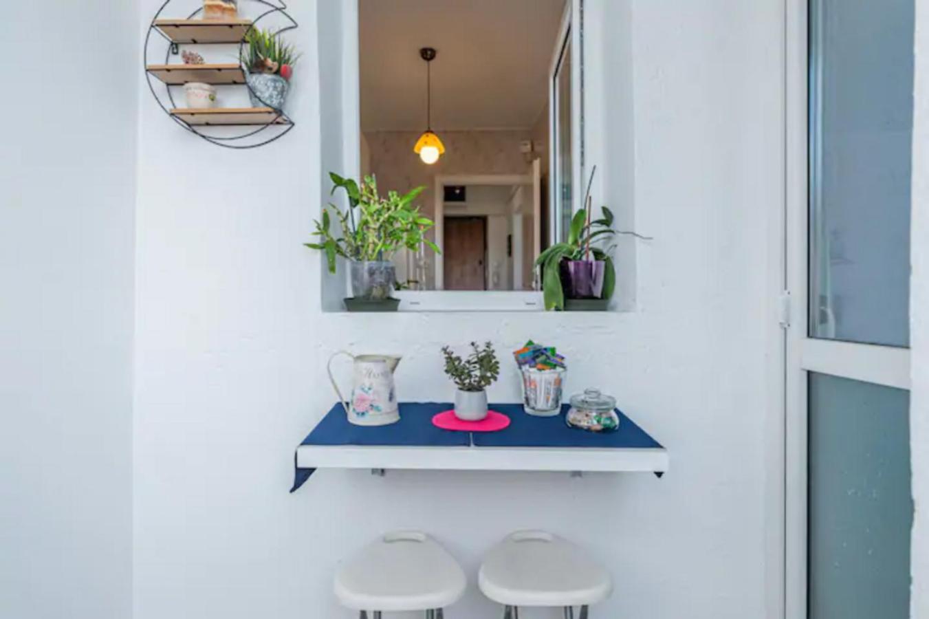 Cosy & Chic Studio Close By Victoria Square Bukarest Exterior foto